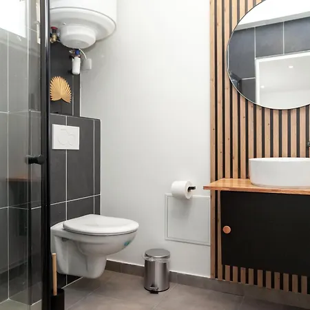 Nouveau Duplex A 2 Minutes Du Rer